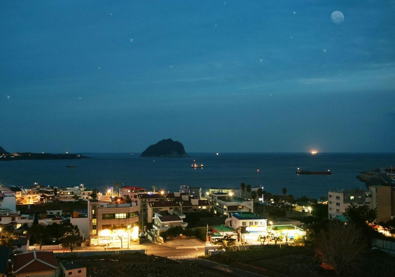 Iris Hotel Seogwipo Ngoại thất bức ảnh